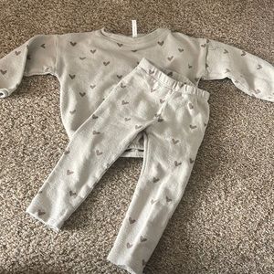 Rylee and Cru heart set